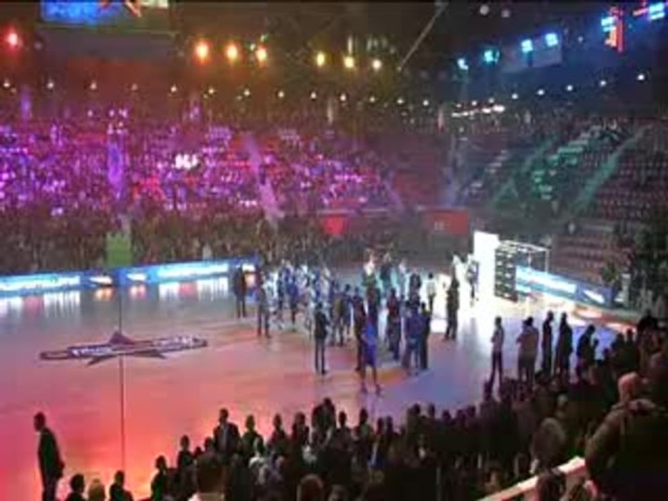 Plug-foot Allstar, le foot fait son show en live du Kindarena