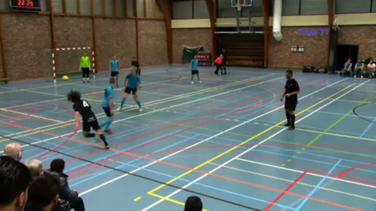 Soccer wizard - Awesome Futsal player... So skilled tricks