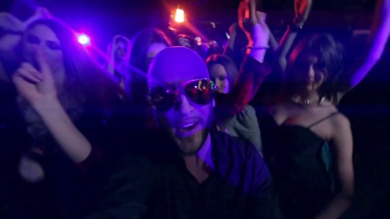 Adrian Gaxha & Floriani feat. Skivi - Welcome to Prishtina (Official Video)