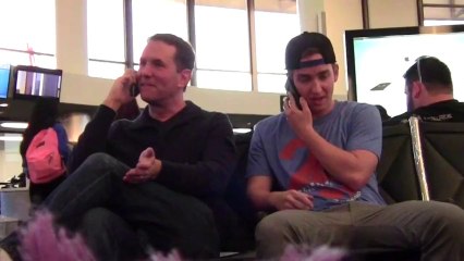 CELL PHONE CRASHING at the AIRPORT!