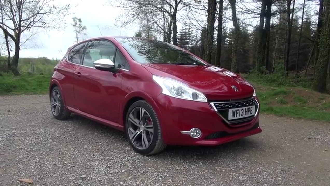 The New 2013 Peugeot 208 GTi walkaround with exhaust note and POV test drive