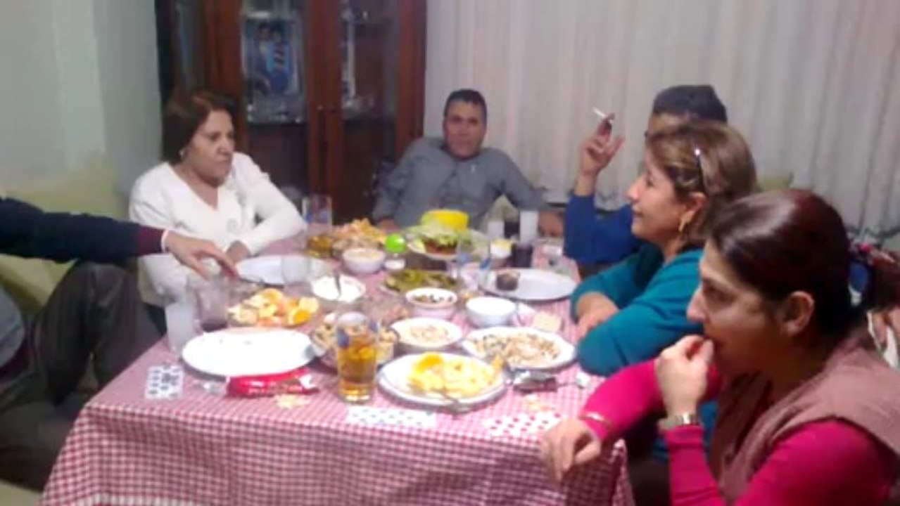 fincanın etrafı sarı 2