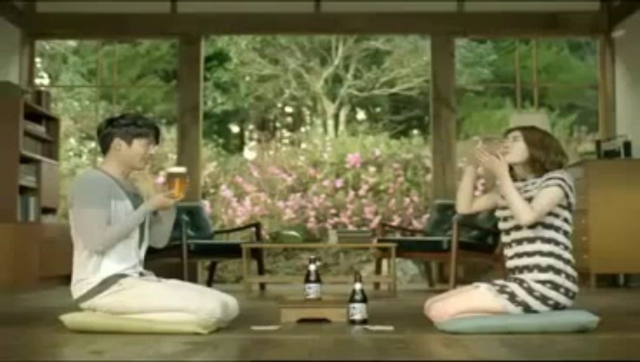 Pub 18 Lee Yeon Hee  Hyun Bin Hite Beer CF
