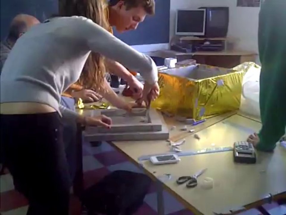 Préparation chaîne de Vol (projet ballon strato des lycéens)