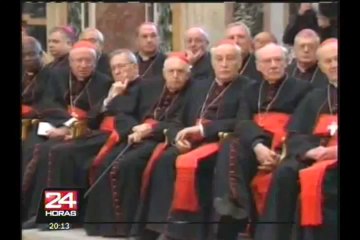 Papa Francisco emplaza a la Curia Romana a dejar los 'chismes'