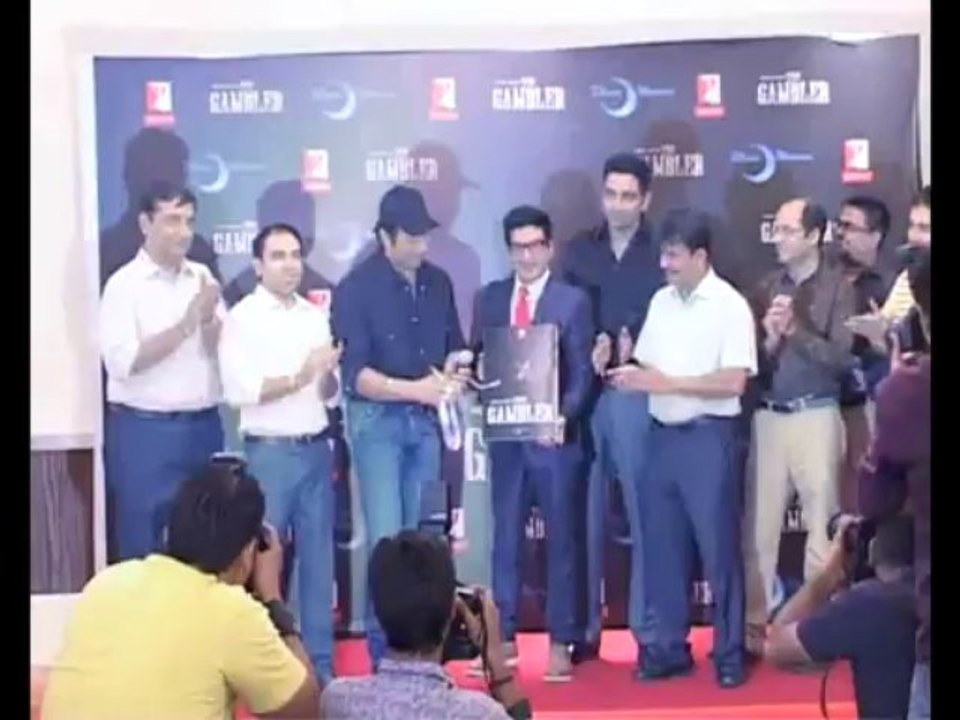 Sunny Deol Dancing While Launch Punjabi Singer Preet Harpal 's Album 'The Gambler'