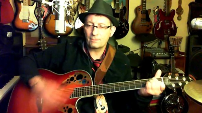 Melody je construis des marionettes par dadymilles