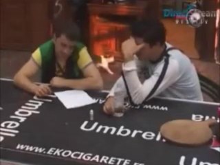 Edin i Ivan pisu novogodisnju pesmu -113.dan