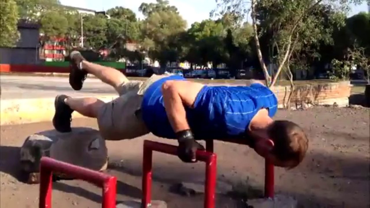 Vertical Jump Training at open air gym