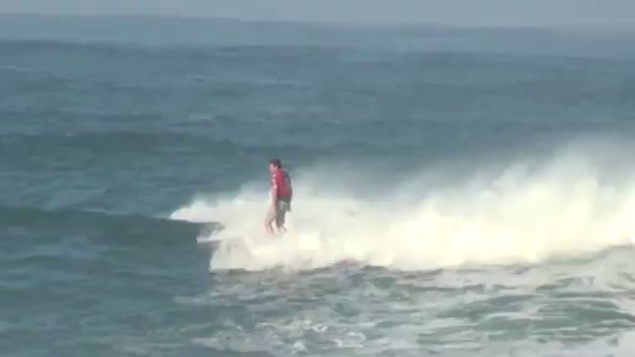 Eddie Aikau Big Wave Surfing