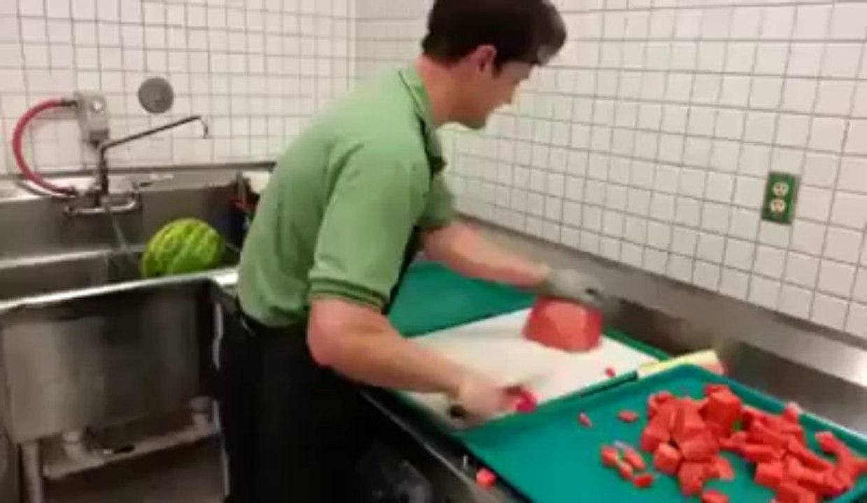 Amazing watermelon cutter!