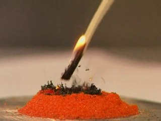 158. Разложение дихромата аммония (вулкан)