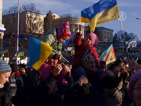 На «Евромайдане» - пятое вече