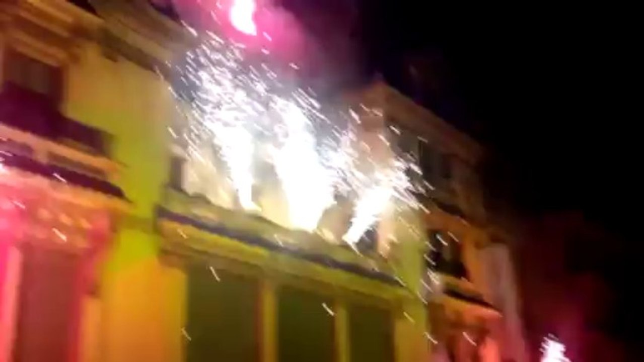 Fête des Lumières, Lyon 2013. Spectacle vol de nuit, place Ambroise Courtois