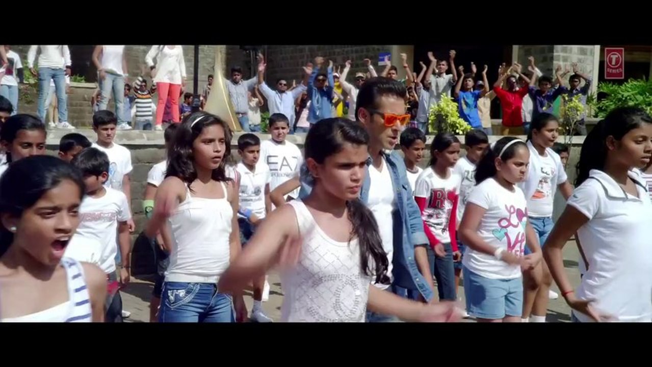 Baaki Sab First Class (HD Video song) Jai Ho - Salman Khan