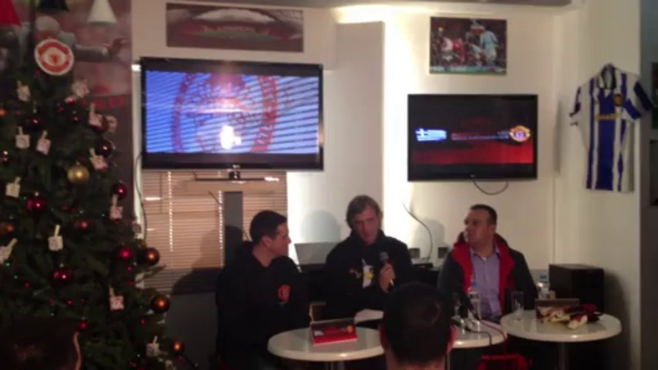 Ο Ρόι Κάρολ στην εκδήλωση των Greek Supporters Club Man United 6