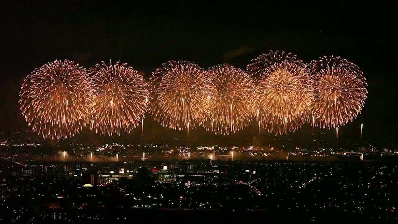 Spettacolari Fuochi artificiali in Giappone
