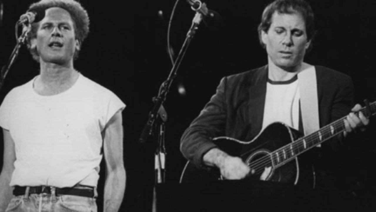 7 O'Clock News / Silent Night