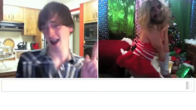 Parodie Chatroulette de Mariah Carey - All I Want For Christmas Is You