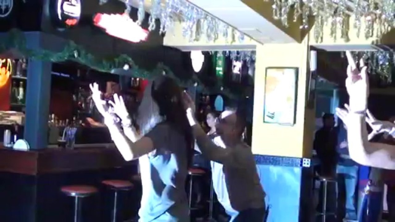 FIESTA DE NAVIDAD CON MARIA Y HUGO, TOD@S A BAILAR CON MARIA