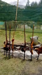 Carne a la llanera, ternera, mamona, cochinillo, costillas de lechón, parrillada, preparado en su hogar por A fuego lento "la mejor carne del planeta. web: afuegolento.wix.com/carne