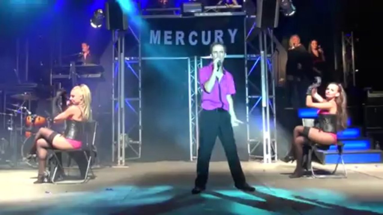 Nissan-lez-Enserune - You Can Leave Your Hat  - orchestre Mercury 2013