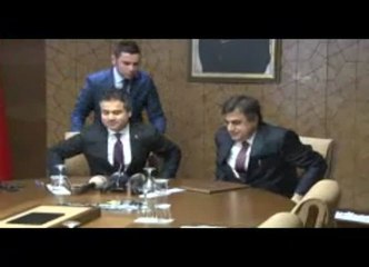 Bakan Kılıç: Türkiye'de 'Spor Mu, Eğitim Mi' Paradoksu Bitecek