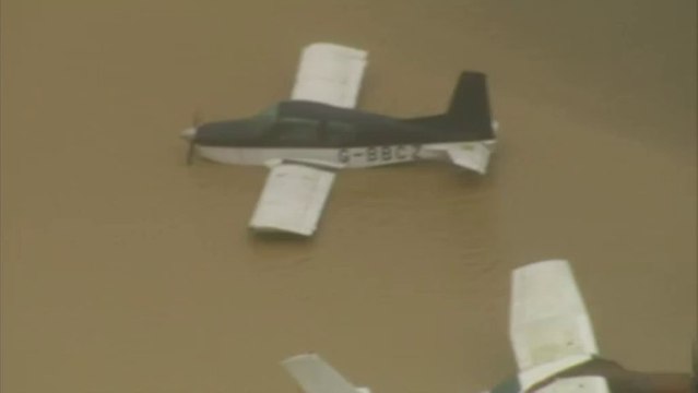 Planes underwater in Surrey: Extreme UK flooding