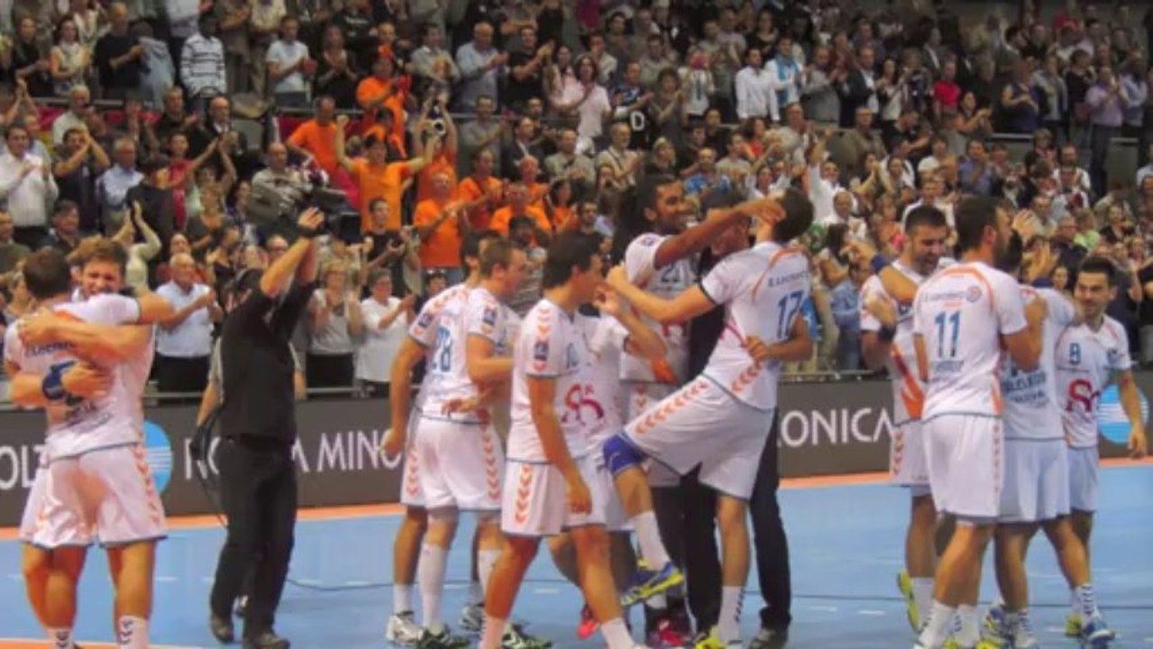 Le FENIX vous souhaite de Bonnes Fêtes