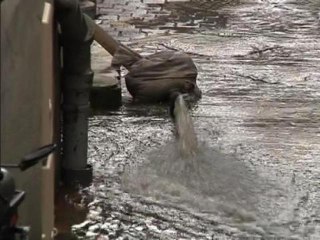 Tempête Dirk: la ville de Morlaix sous les eaux - 24/12