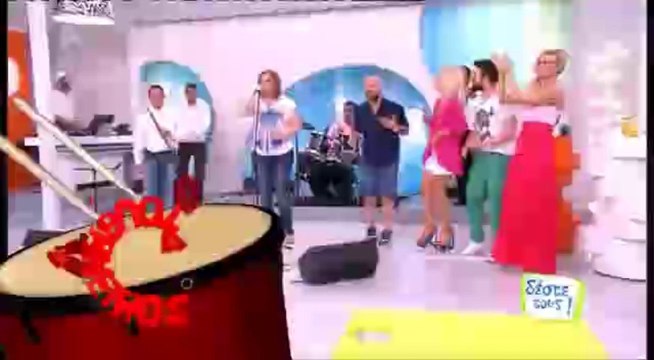 Γωγώ Τσαμπά Δεν Σου Κανω Τον Αγιο,Καγκελια(Ζωντανα Στους Δέστε Τους 28-6-2013)