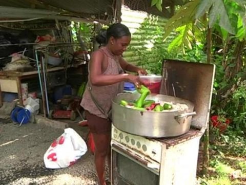 Noël: des préparatifs festifs en Martinique - 24/12