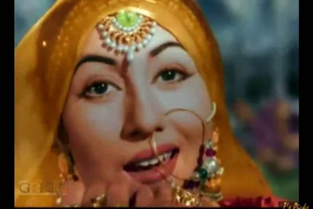 Mohe Panghat Pe - MUGHAL-E-AZAM