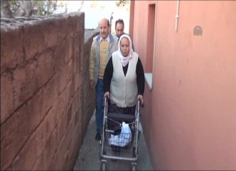 Kadirli'de Yaşayan Gurbetçi Aile 45 Yıldır Çocuğunu Arıyor