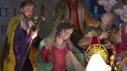 Nativity scene unveiled in Vatican's St Peter's Square