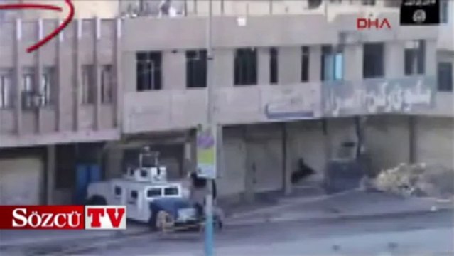 Çatıdan bomba attılar