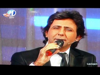 Mehmet Özkaya   Bir peri olsan da rüyâma girsen