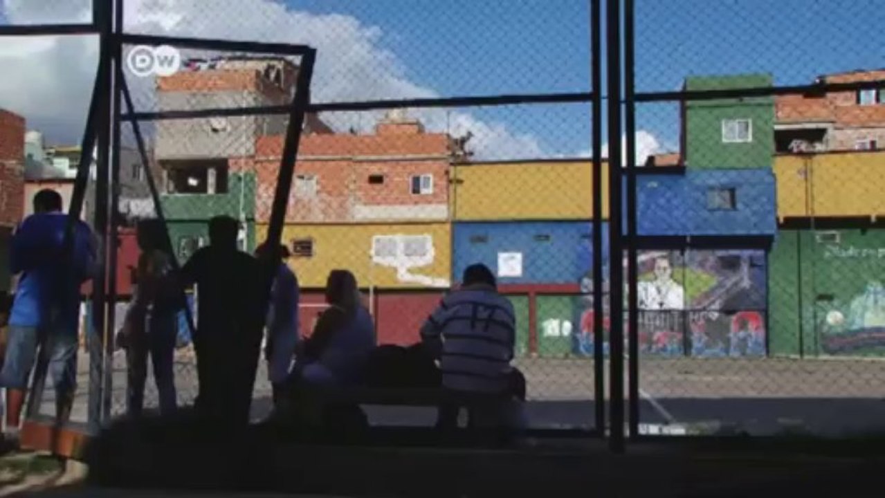 Argentinien: Priester setzen Franziskus' Arbeit fort | Journal