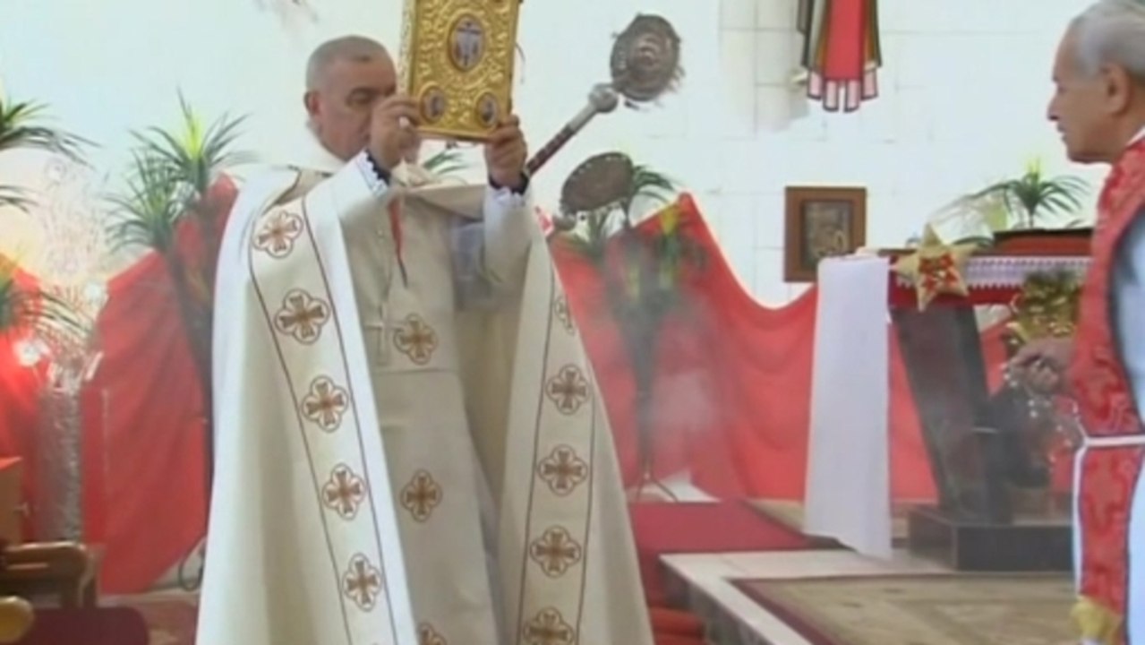 Dozens killed in Christmas Day Iraqi blasts targeting Christians