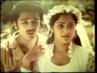 Kamal Hassan Raaja Paarvai Copied From Graduate