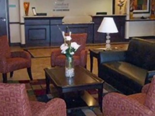 Hotel near davenport