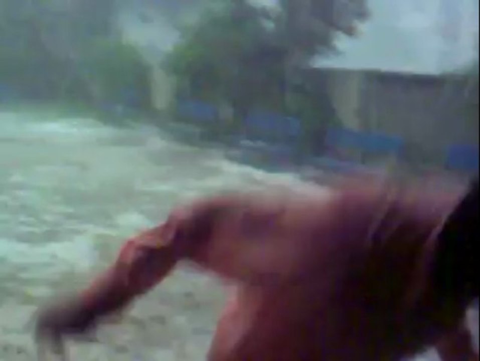 Heavy Rain Fall - [ Xpeld Rockers Enjoying the Rain