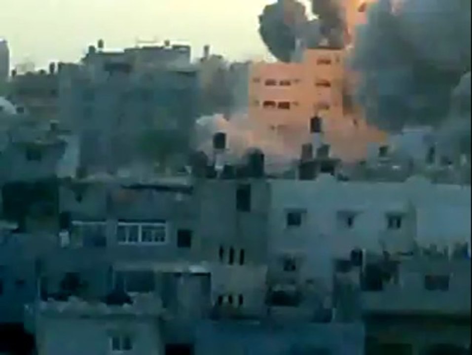 Israel bombing on civilian family's homes in West Gaza