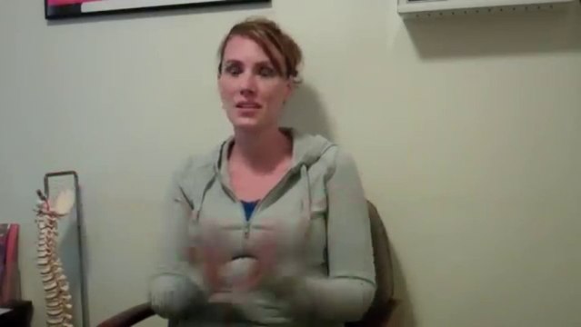 Marysville Chiropractor Gets to the Cause of Neck Pain and Numbness