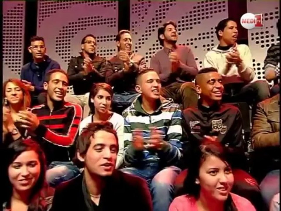 سكيتش رشيد رفيق حول البرد والروائح