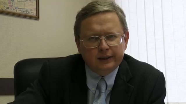 А вот в Сургуте власти не считают трезвую пробежку экстремизмом! Михаил Делягин