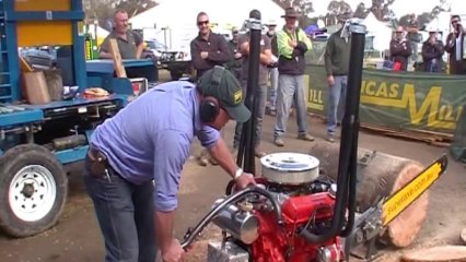 Australian V8 Chainsaw