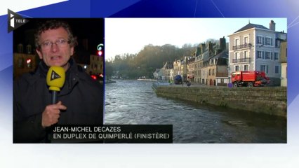 A Quimperlé, Manuel Valls concède "une erreur"