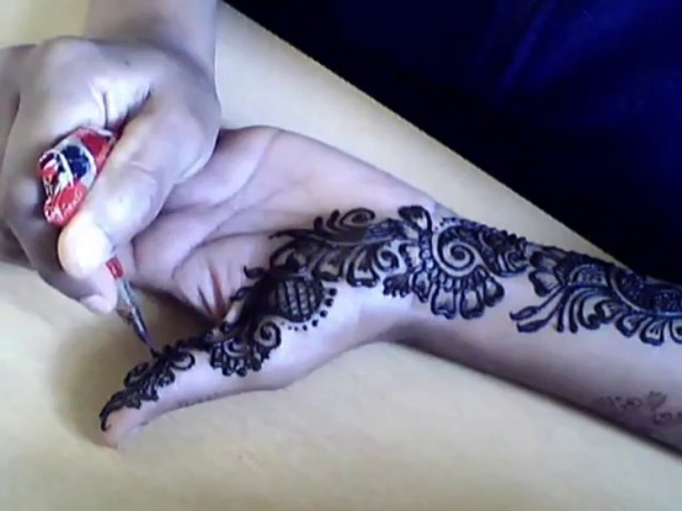 Mehandi Designing On Hand Must Watch By Hot Desi Video