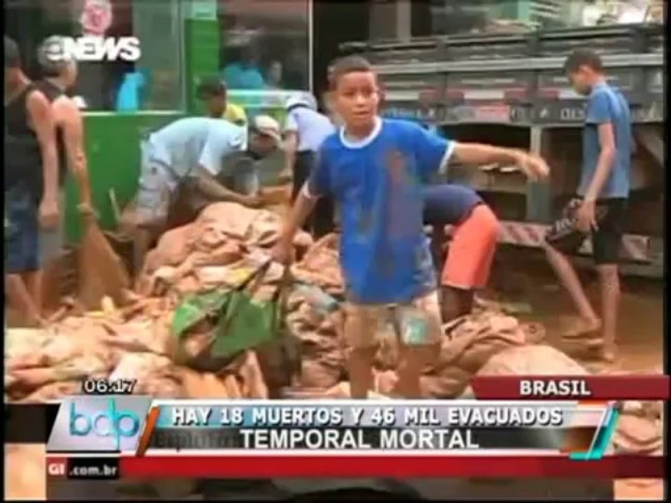 Al menos 38 muertos y casi 50 mil evacuados por inundaciones en Brasil